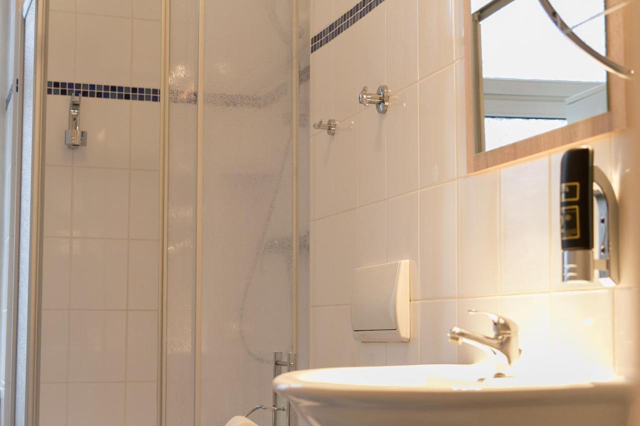 Hotel Spreewitz Am Kurfuerstendamm Berlin Szoba fotó