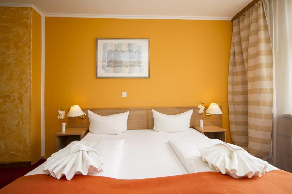 Hotel Spreewitz Am Kurfuerstendamm Berlin Kültér fotó